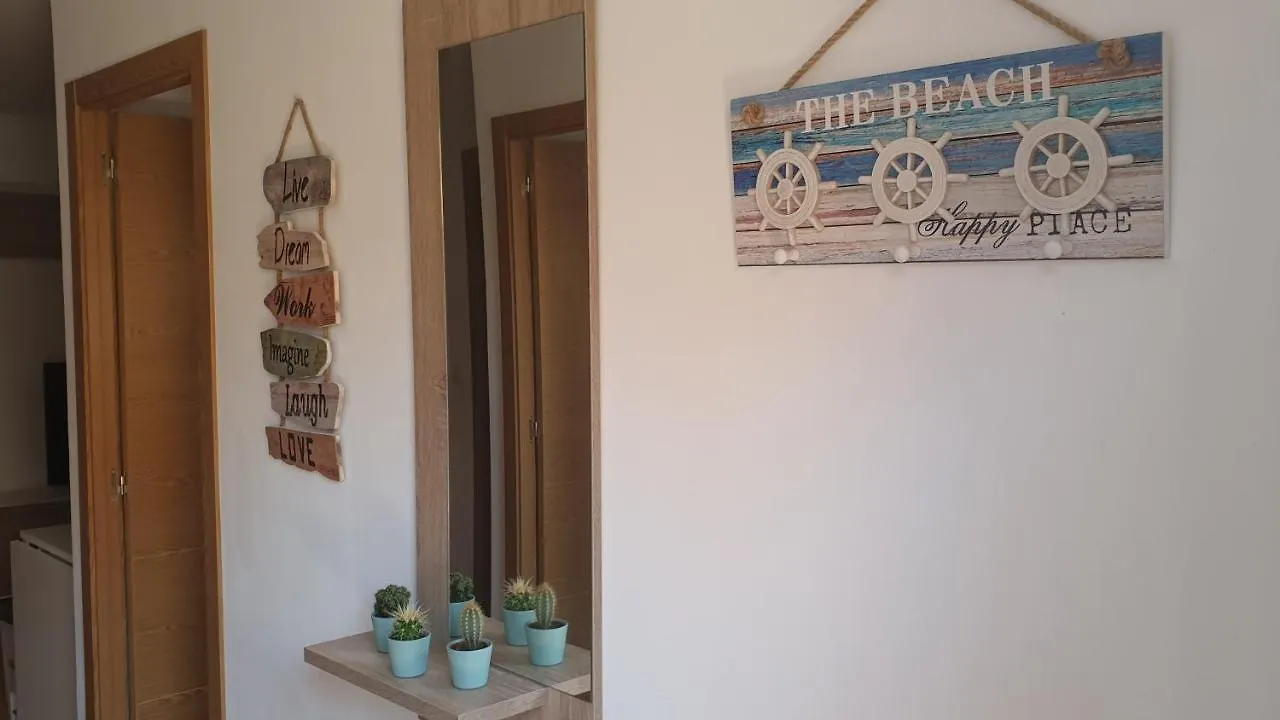 Apartamento Helena Rota 0*,